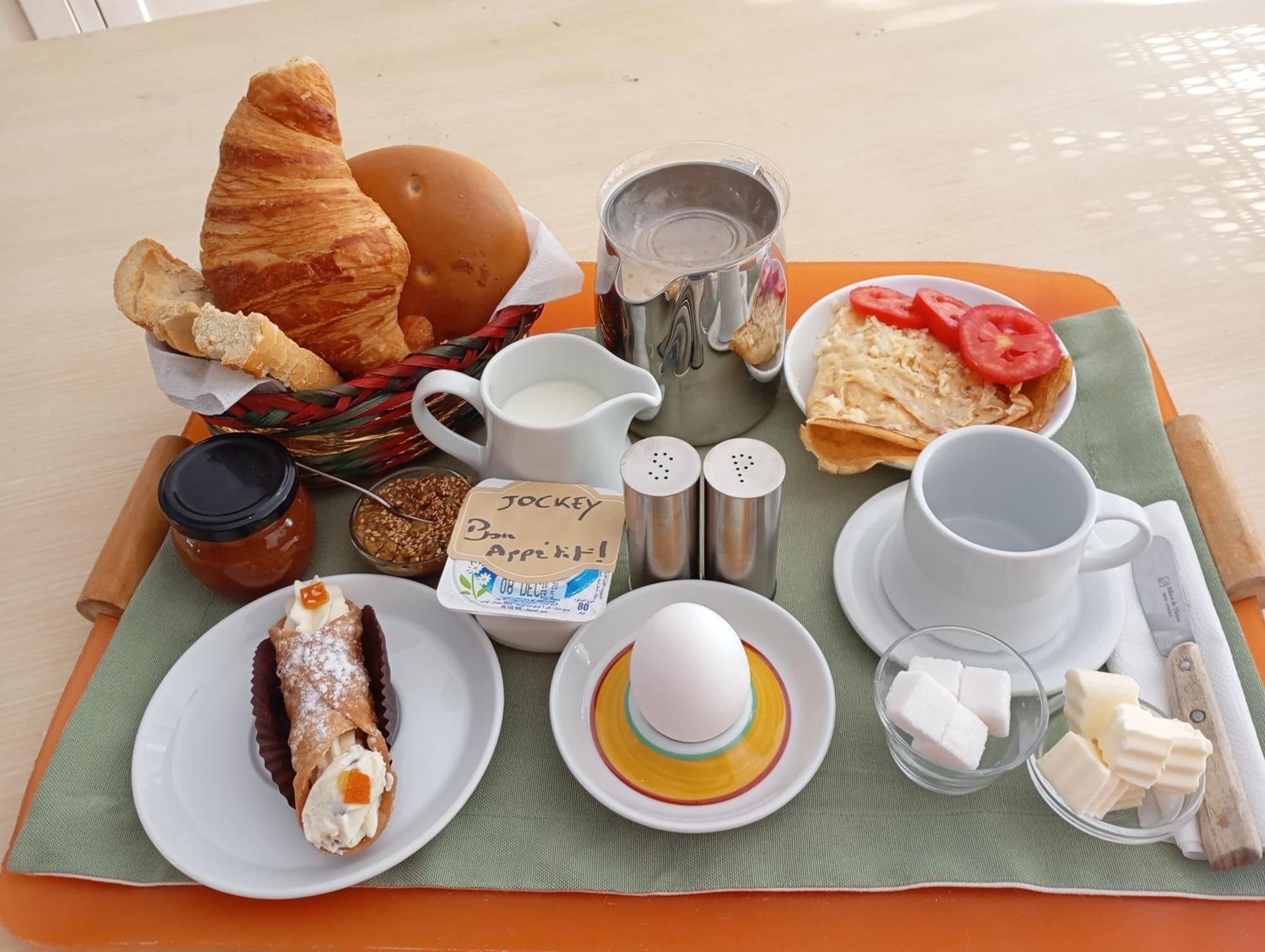 Au Bout Du Jardin Villa Картаген Екстериор снимка