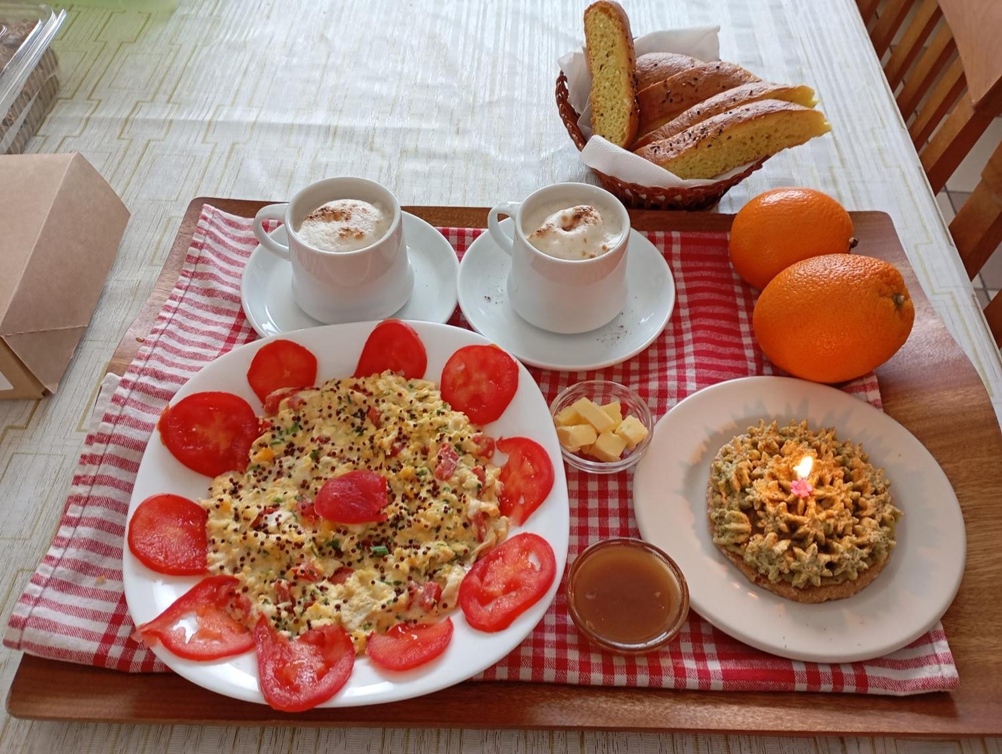 Au Bout Du Jardin Villa Картаген Екстериор снимка